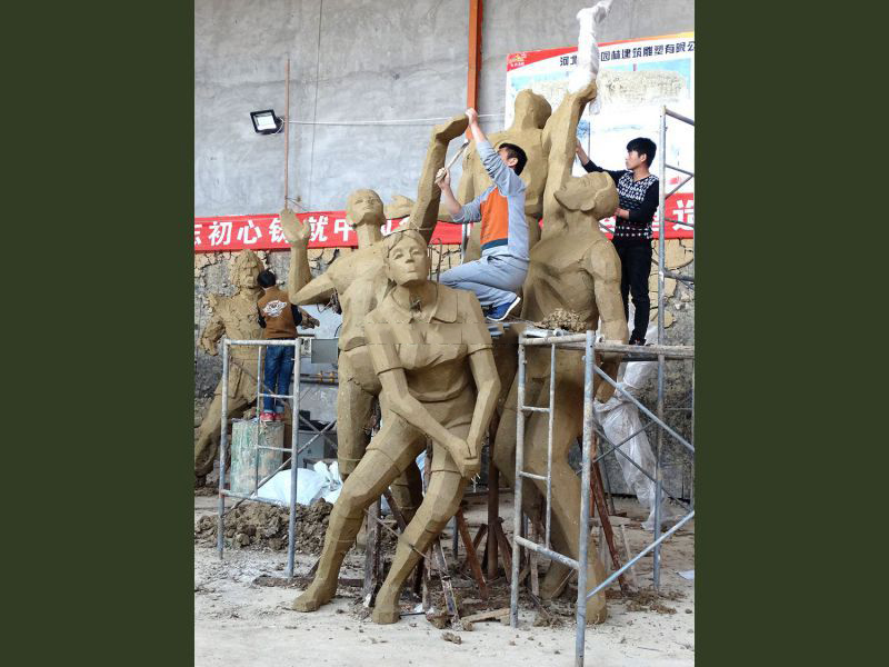 重慶農(nóng)機(jī)學(xué)校不銹鋼人物雕塑