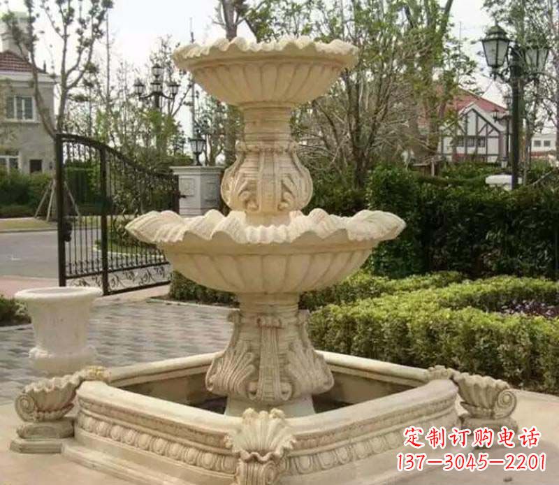 優(yōu)雅精致的噴泉石雕