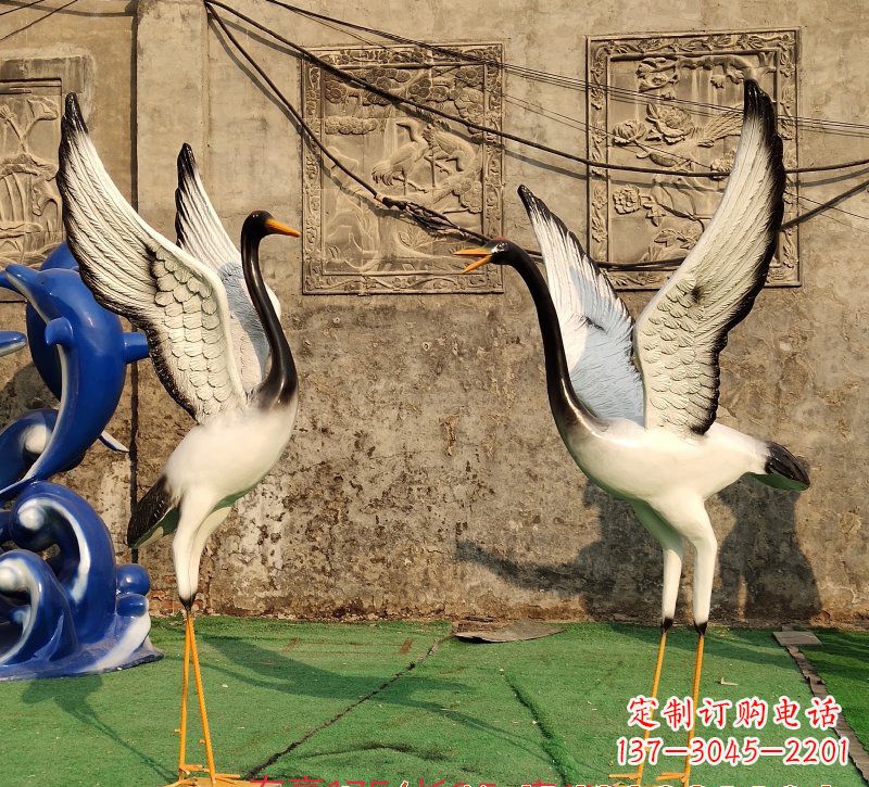 仙鶴雕塑玻璃鋼的藝術之美 仙鶴雕塑玻璃鋼的藝術之美