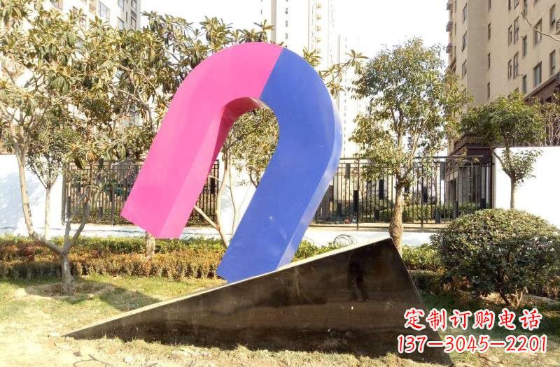 玻璃鋼磁鐵雕塑藝術(shù)與科技的完美結(jié)合 玻璃鋼磁鐵雕塑藝術(shù)與科技的完美結(jié)合