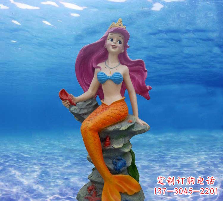 玻璃鋼雕刻的美人魚