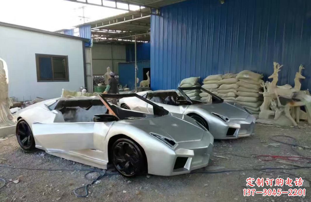 不銹鋼車模型雕塑
