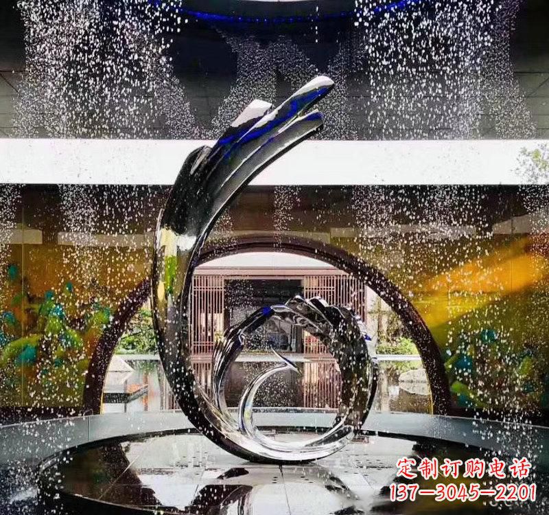 不銹鋼城市景觀噴泉雕塑美麗而又充滿力量