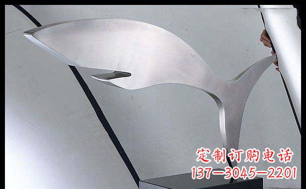 不銹鋼抽象鯨魚雕塑