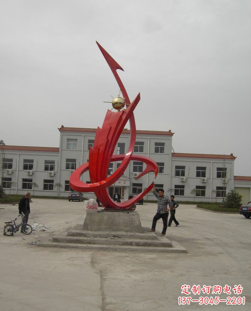 不銹鋼東方紅雕塑案例
