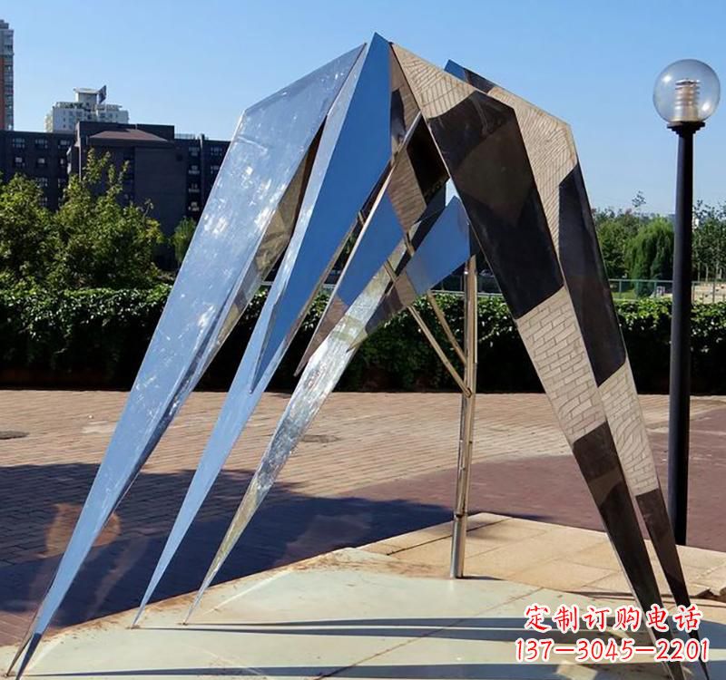 不銹鋼風(fēng)竹景觀雕塑