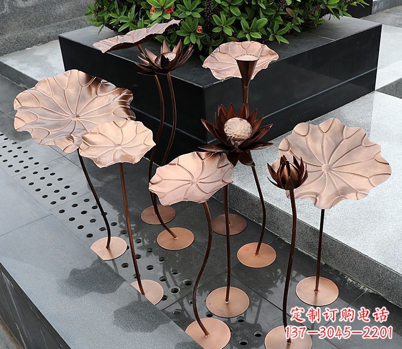 不銹鋼古銅色荷花雕塑1