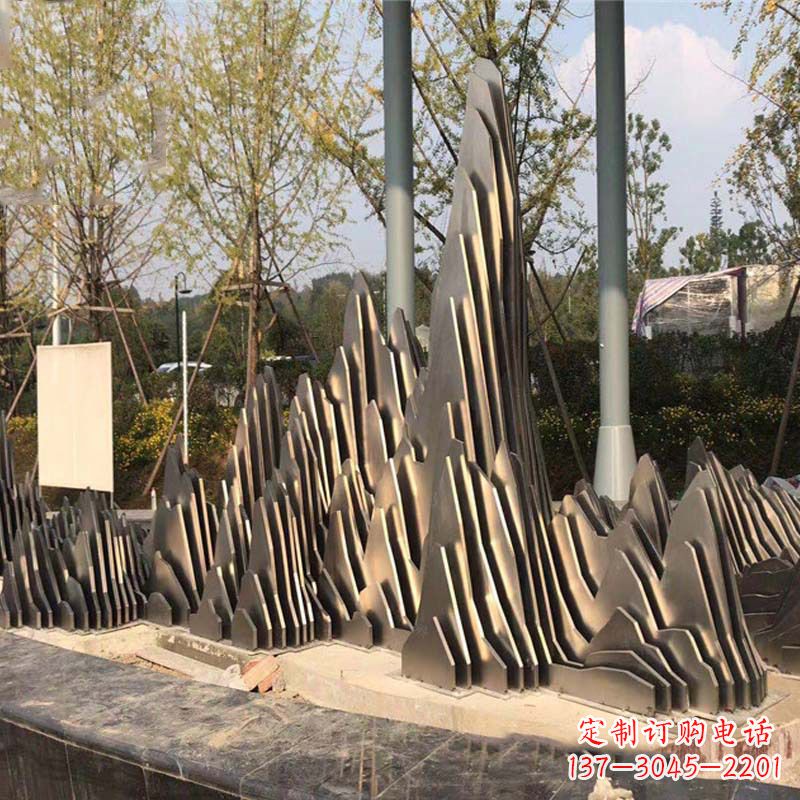 不銹鋼假山雕塑-公園園林創意景觀雕塑