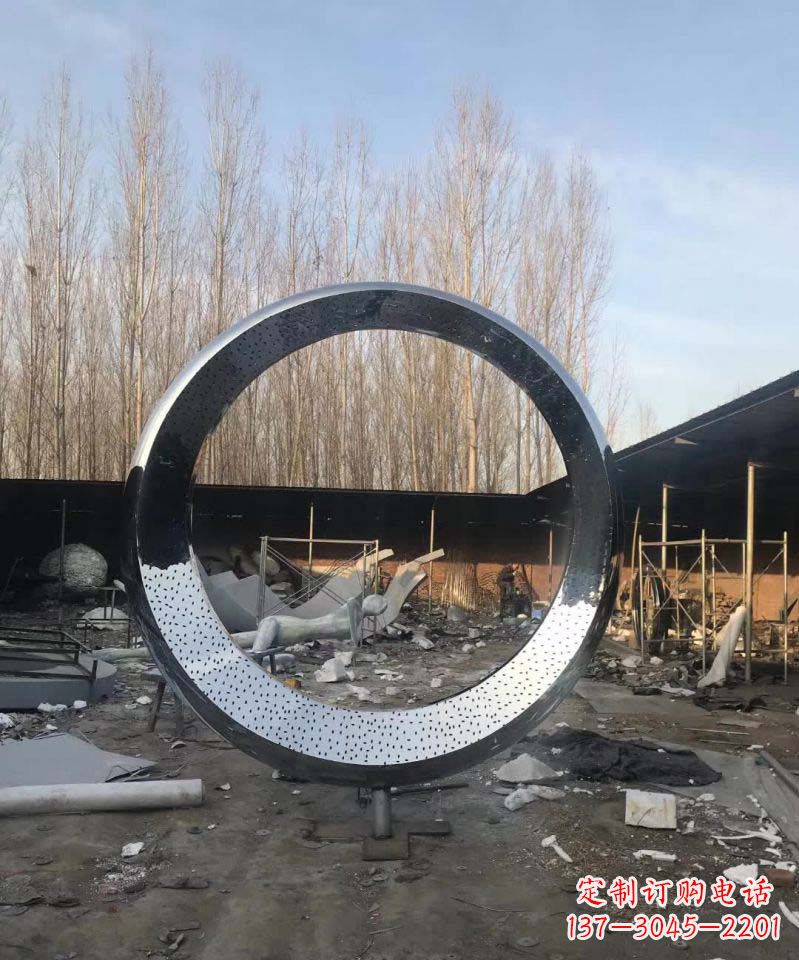 不銹鋼鏡面抽象圓環雕塑