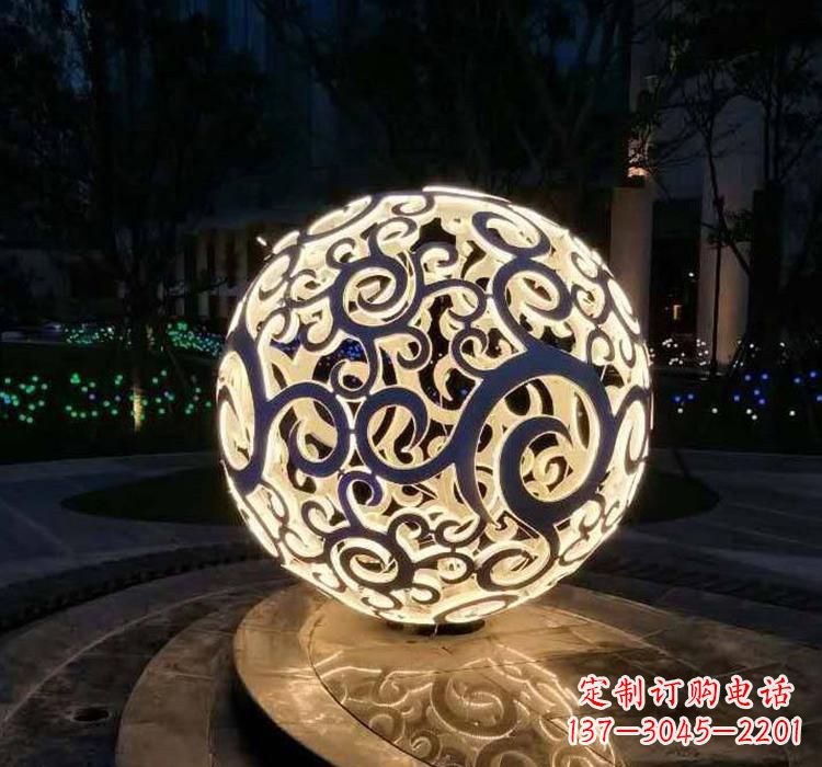 噴泉雕塑 - 不銹鋼/鏤空/噴泉 噴泉雕塑 - 不銹鋼/鏤空/噴泉