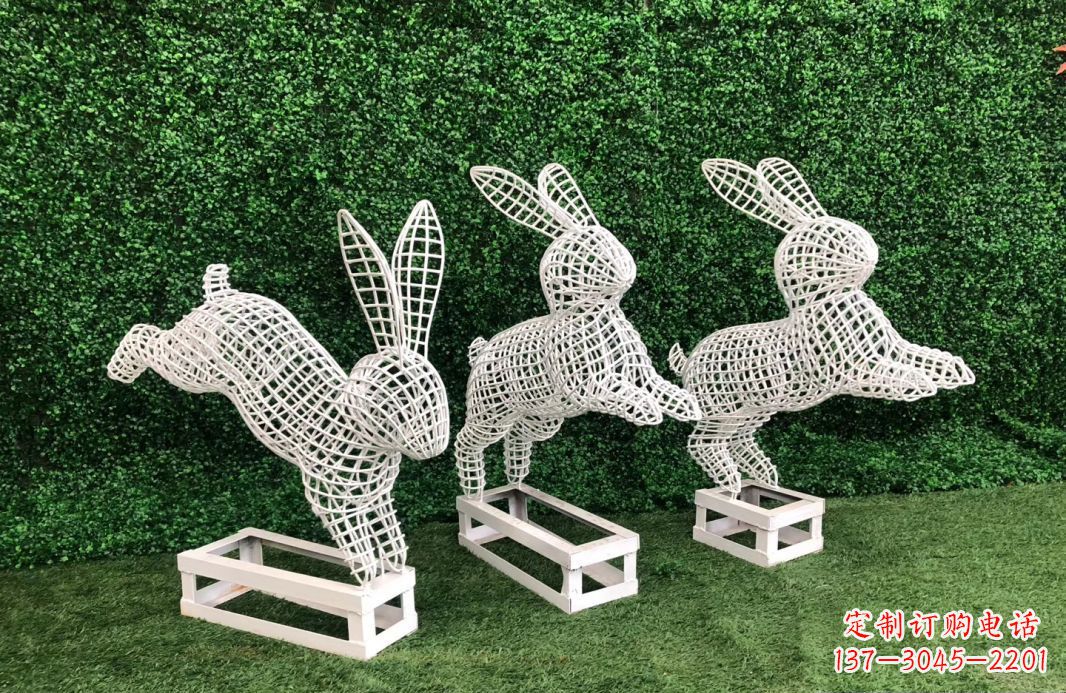 不銹鋼鏤空兔子雕塑精致的公園裝飾