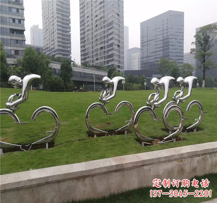 不銹鋼自行車雕塑美麗的藝術(shù)綻放 不銹鋼自行車雕塑美麗的藝術(shù)綻放