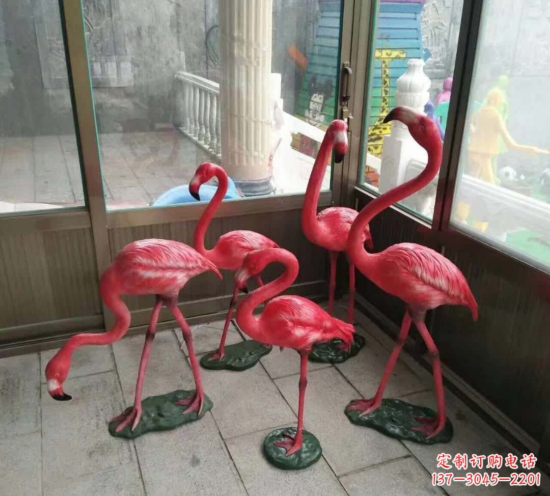 不銹鋼室外仿真火烈鳥雕塑美麗、優雅、壯觀