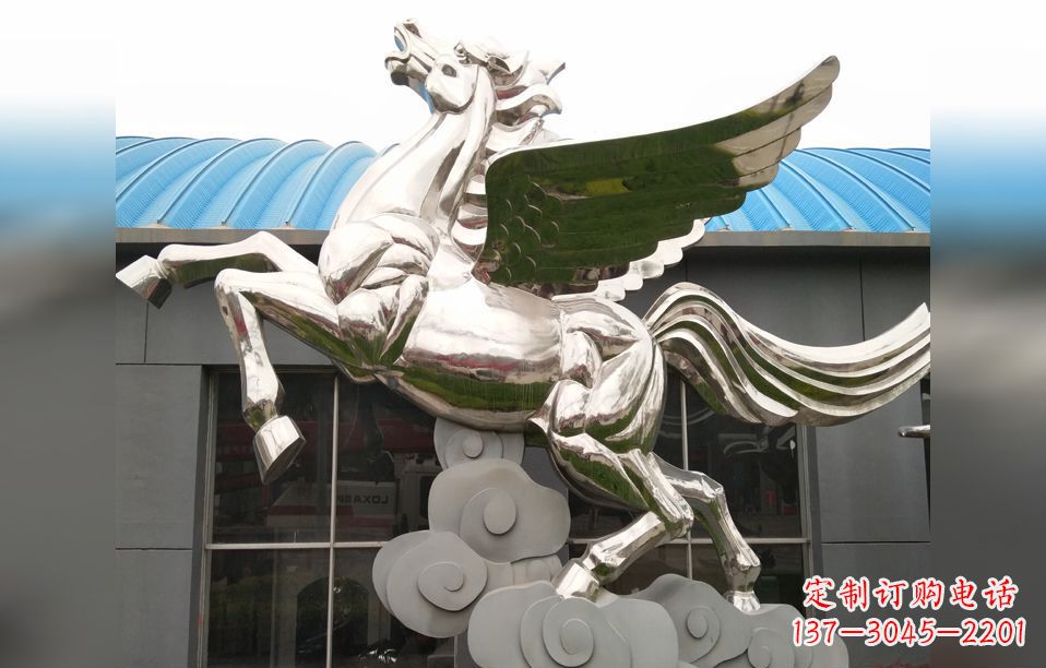 不銹鋼飛馬雕塑：藝術的精髓