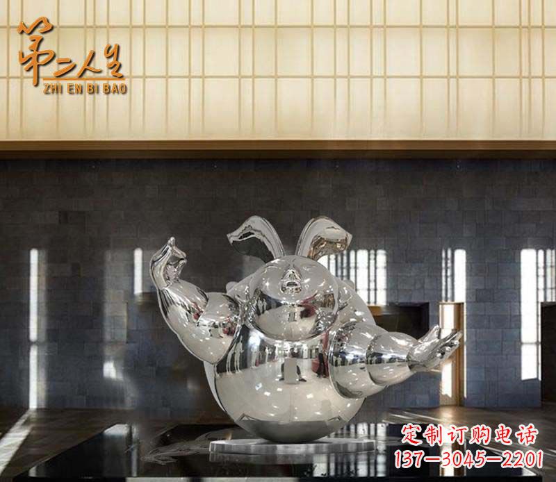 不銹鋼兔子雕塑——精致雕刻的藝術品