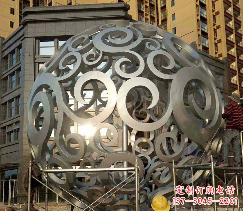 不銹鋼祥云廣場景觀雕塑1