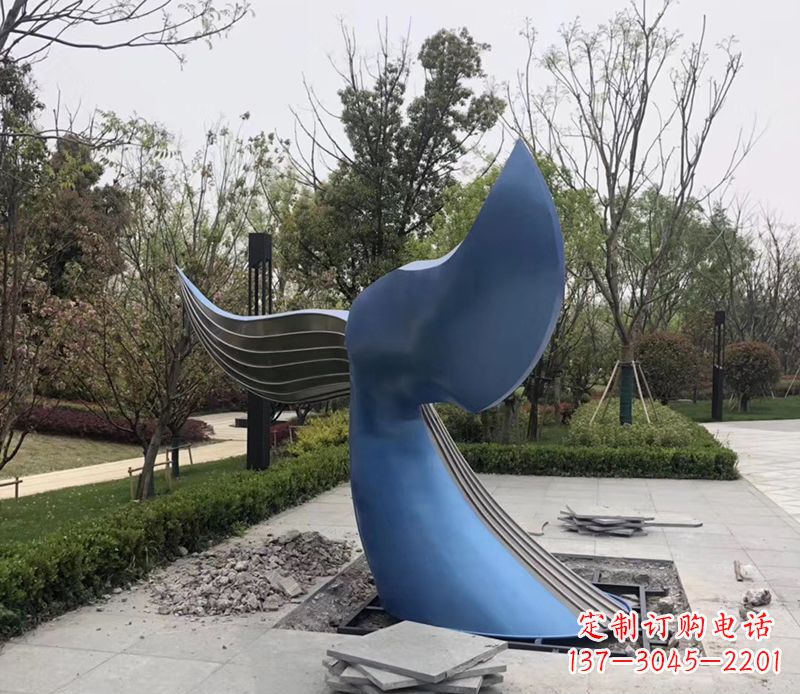 不銹鋼小區抽象雕塑