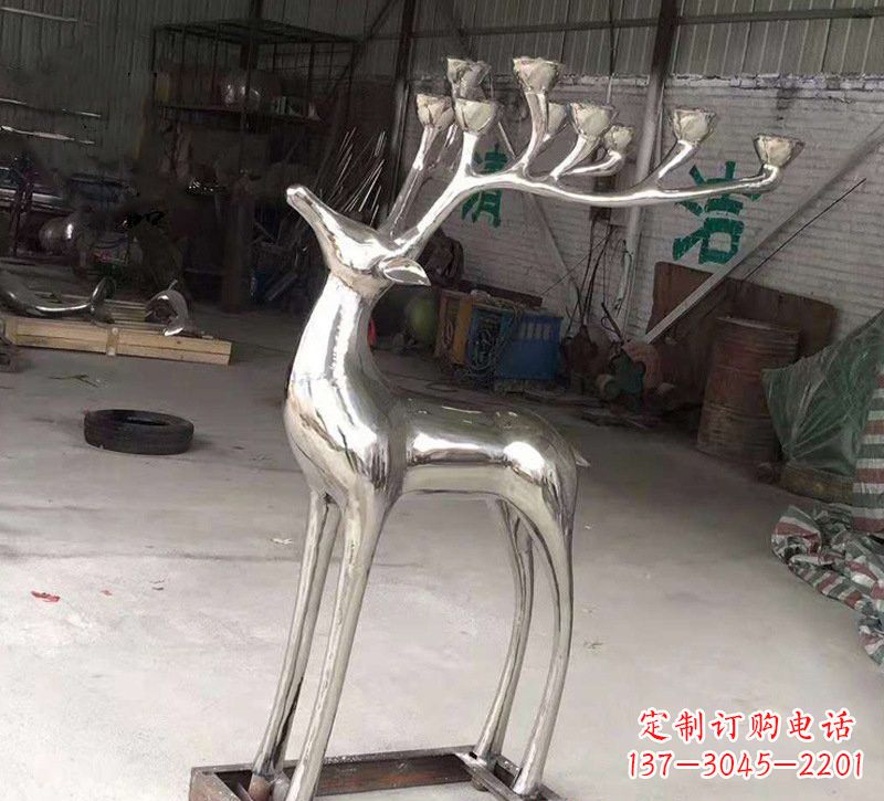 精美梅花鹿雕塑——點亮不銹鋼燭臺