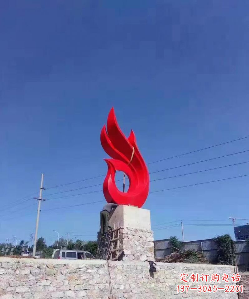 鳳凰雕塑點綴城市的不銹鋼景觀
