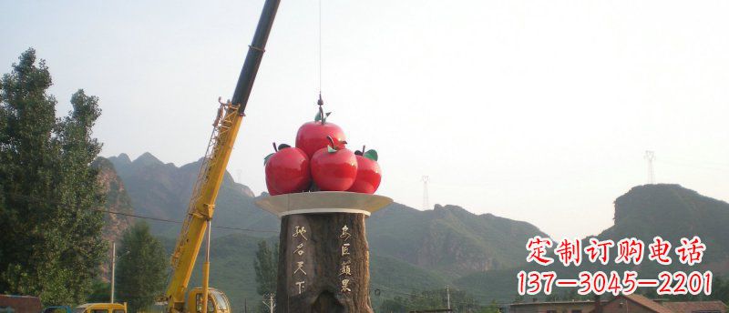 不銹鋼蘋果雕塑締造城市風采