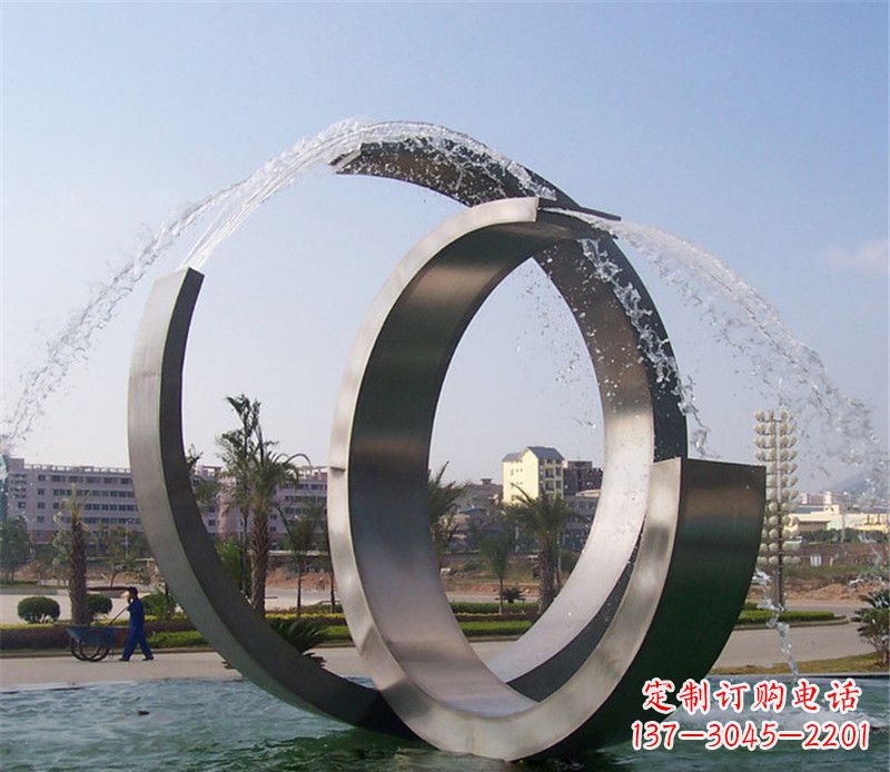 精美的不銹鋼噴泉雕塑