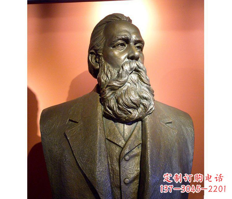 達爾文校園銅雕塑傳承自然之美
