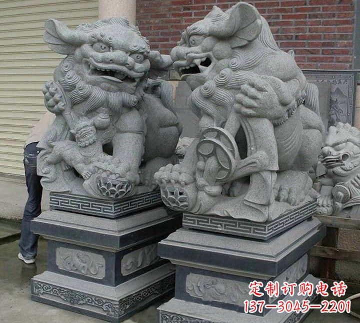 大理石南方獅子獻錢獅雕塑