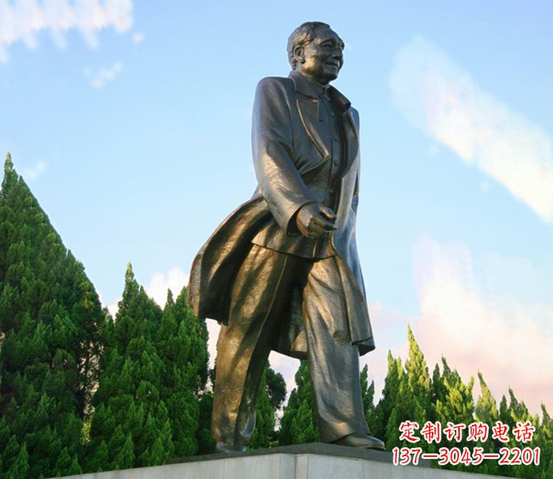 激勵(lì)千秋，抒發(fā)熱愛——中領(lǐng)雕塑定制鄧小平雕塑