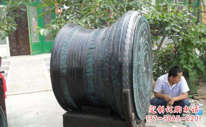 仿古廣場青銅鼓雕塑