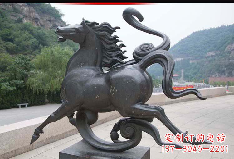 公園奔馬銅雕 (2)