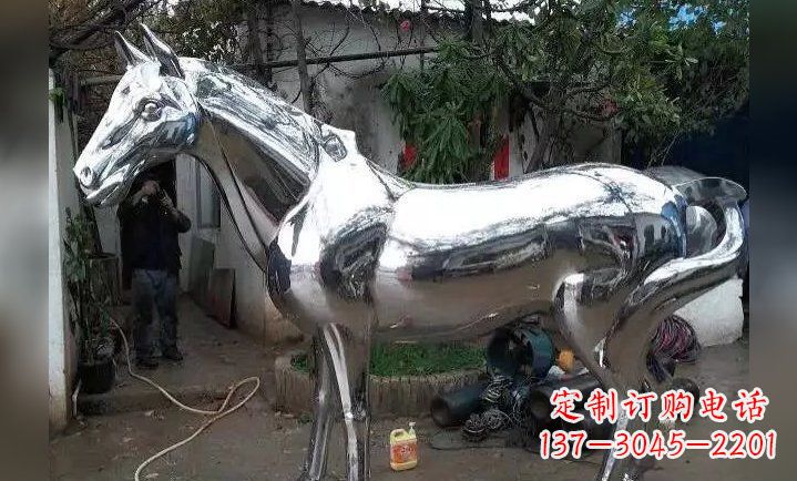 公園不銹鋼馬雕塑