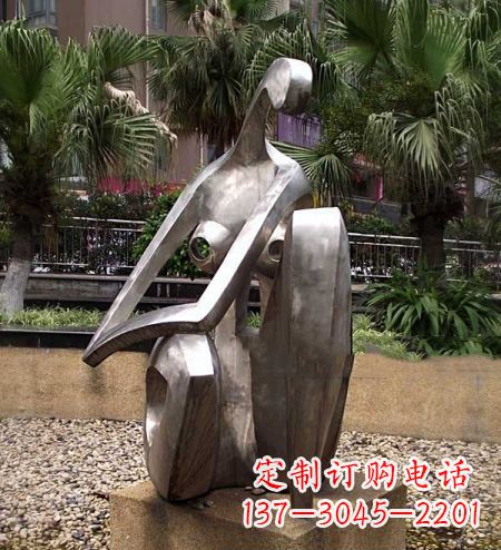 現代藝術風格的不銹鋼女人雕塑