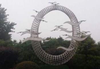 優雅風采，質感之美，賞心悅目的不銹鋼海鷗雕塑