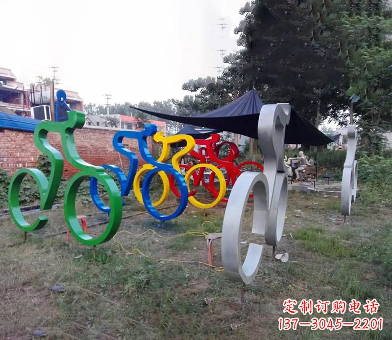 抽象不銹鋼自行車雕塑