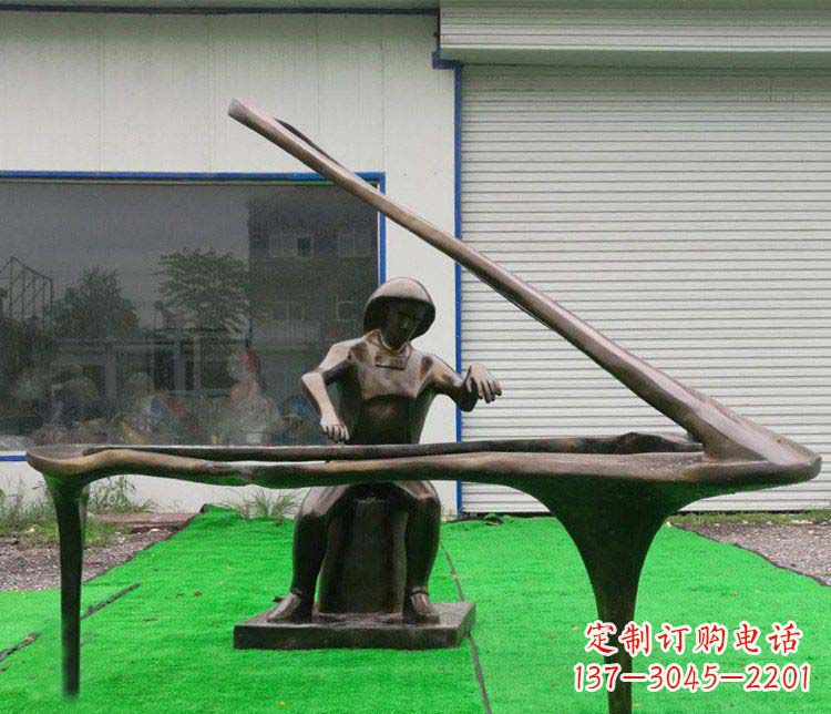 傳奇鋼琴雕塑 傳奇鋼琴雕塑