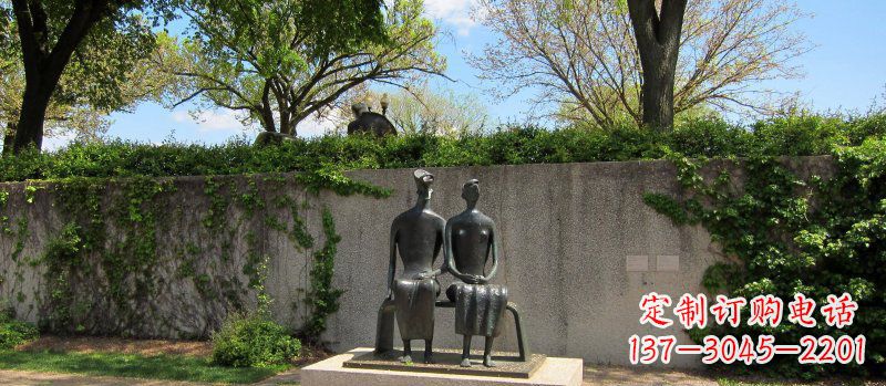 公園夫妻抽象人物銅雕