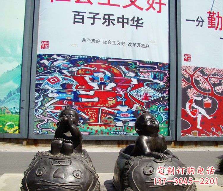 出眾的老虎仿銅雕塑 出眾的老虎仿銅雕塑