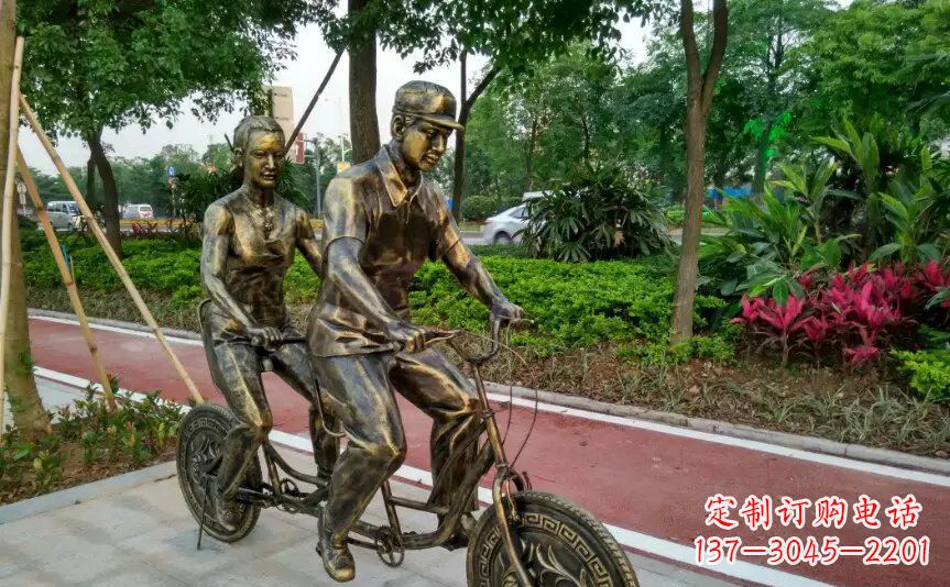 集休閑、健身、藝術(shù)於一體的自行車雕塑