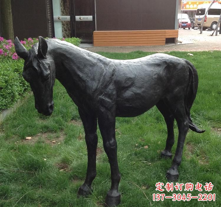 大型雕塑裝置——馬雕塑
