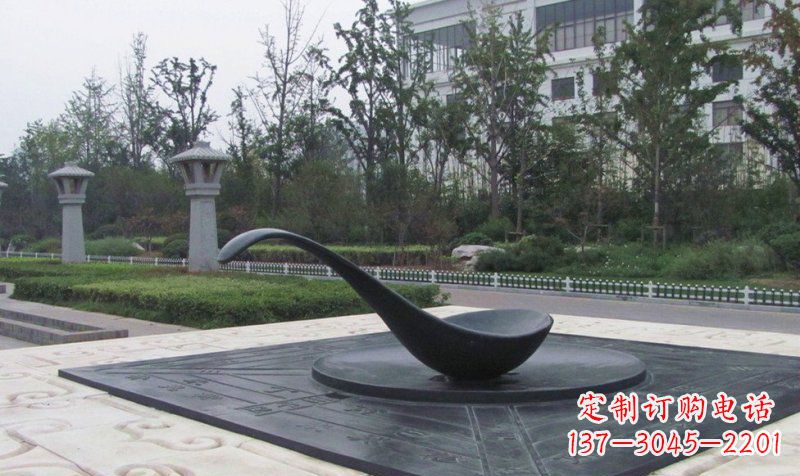 中領雕塑指南針銅雕——定制你的獨特景觀