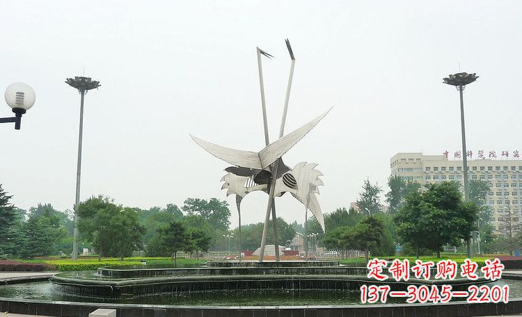 廣場(chǎng)大型不銹鋼抽象仙鶴雕塑