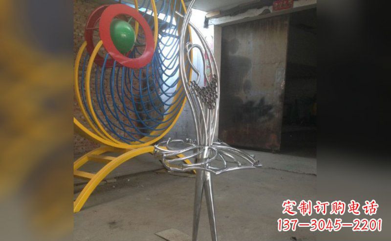廣場景觀不銹鋼跳舞雕塑