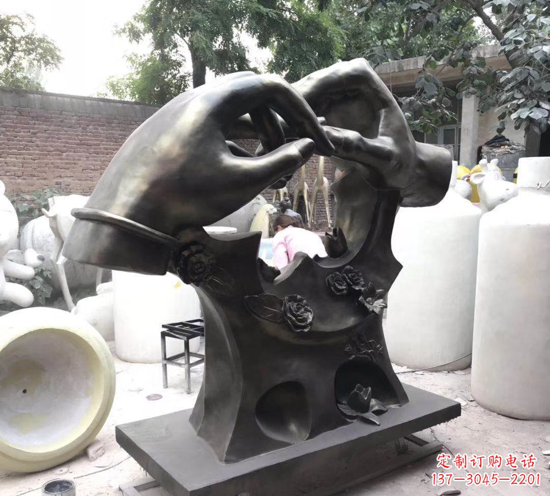 廣場(chǎng)景觀雕塑 玻璃鋼仿銅愛(ài)情雕塑 廣場(chǎng)景觀雕塑 玻璃鋼仿銅愛(ài)情雕塑
