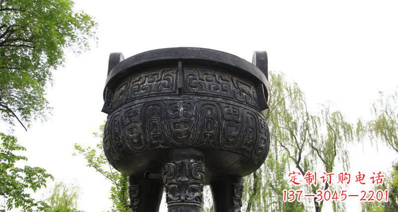 廣場三足銅鼎雕塑