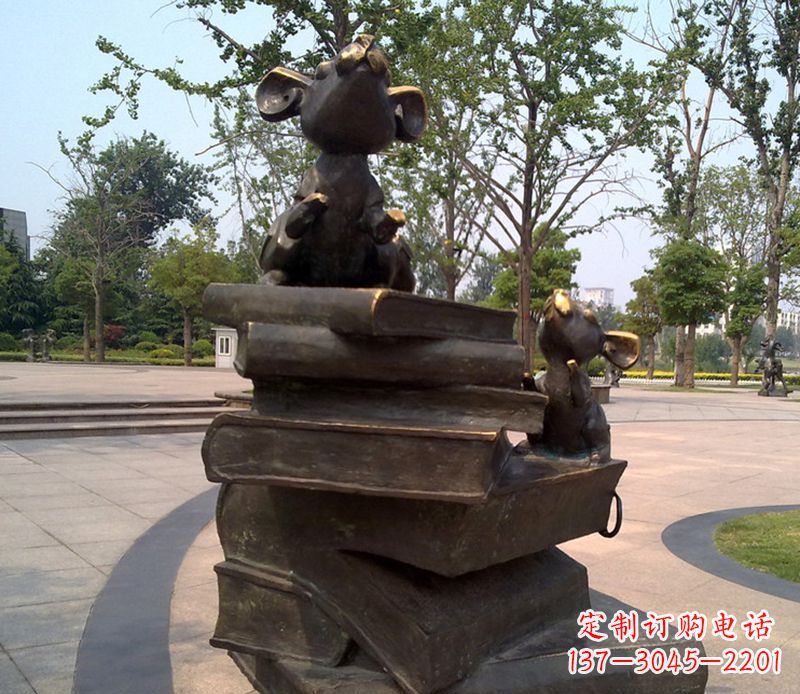廣場十二生肖銅雕塑