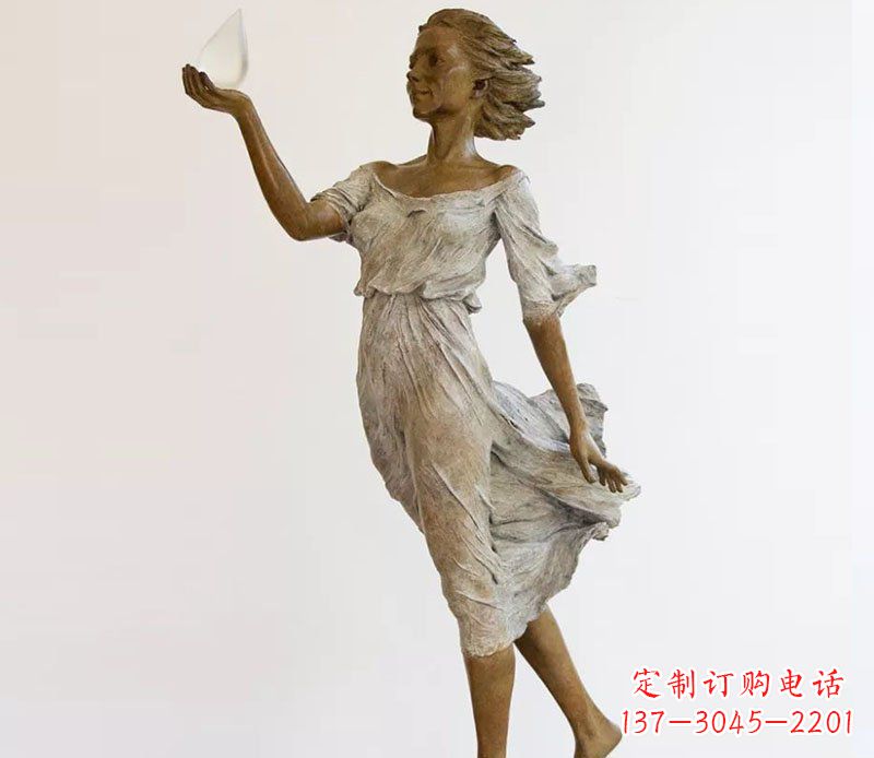 廣場/銅雕/西方/美女/玩耍/人物-廣場銅雕西方美女玩耍人物雕塑 廣場/銅雕/西方/美女/玩耍/人物-廣場銅雕西方美女玩耍人物雕塑