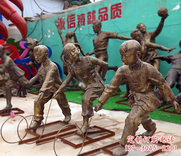 滾鐵環(huán)的兒童銅雕