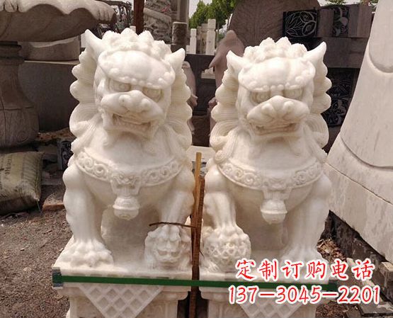 漢白玉踩繡球獅子石雕_2
