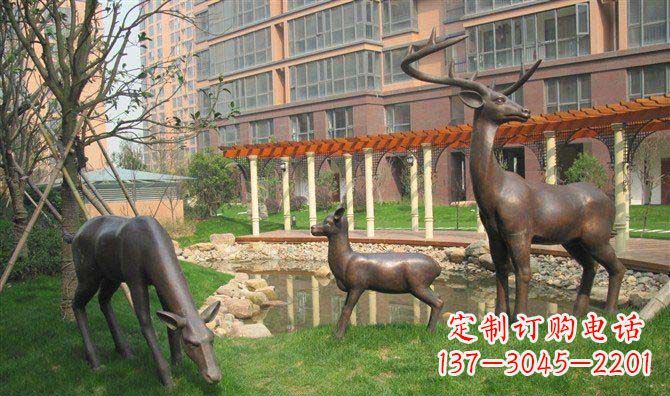 梅花鹿小區景觀動物銅雕