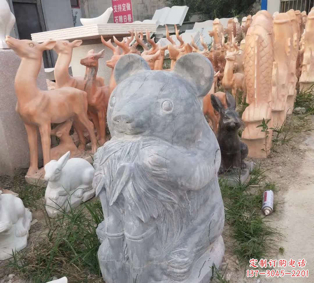 青石動物熊貓雕塑